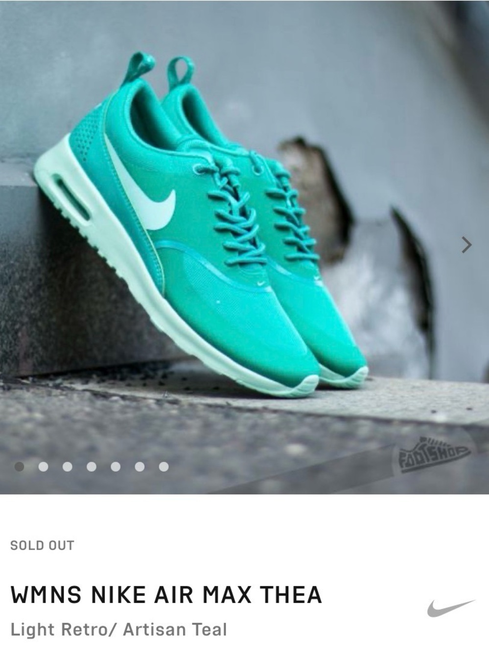 Nike Women’s Air Max sneakers Thea in Green/Teal with White Swoosh